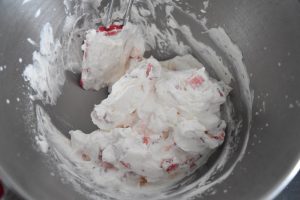 Chantilly aux morceaux de fraises