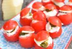 Tomates cerises farcies pour l'apéritif