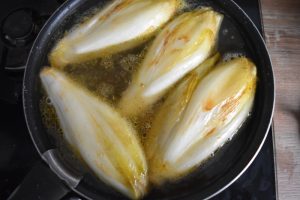 Endives cuites au bouillon