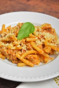 Macaroni à la viande, tomate et mozzarella de Cyril Lignac