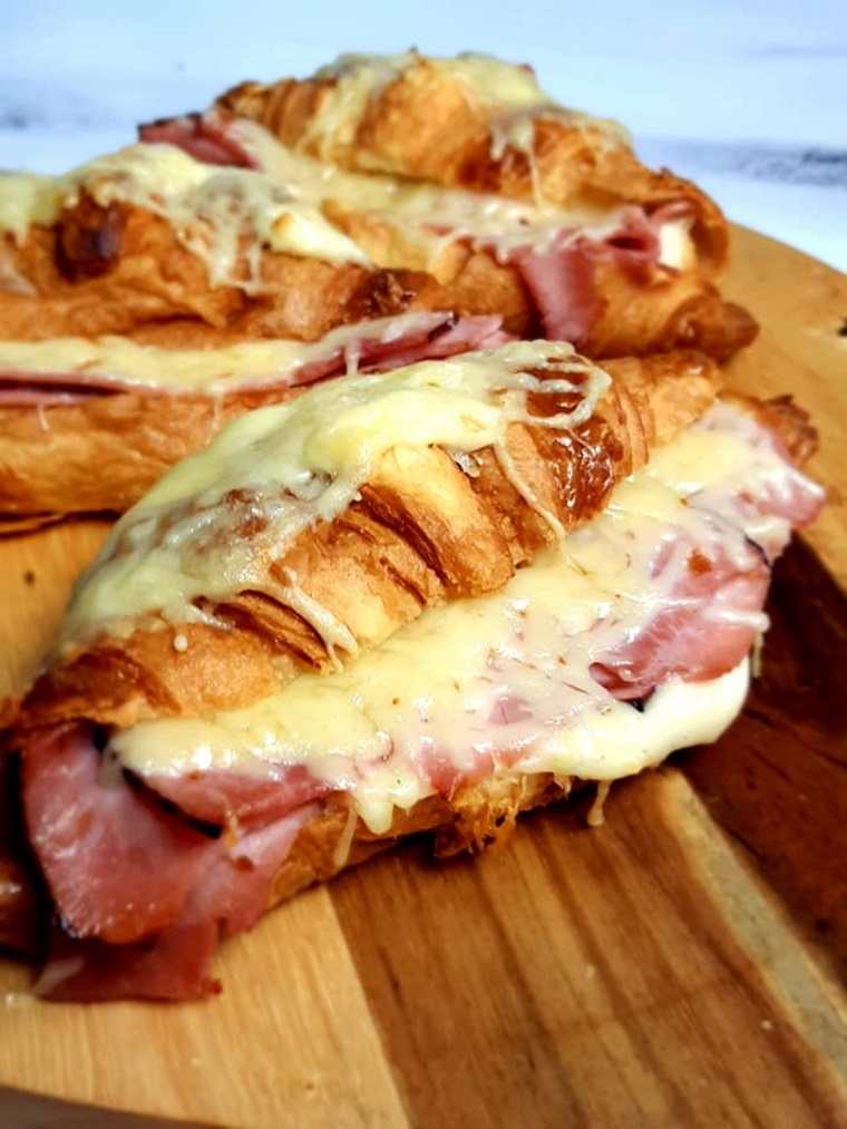 Croissants au jambon au companion