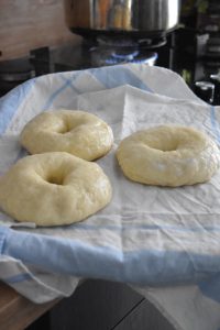 Bagels pochés