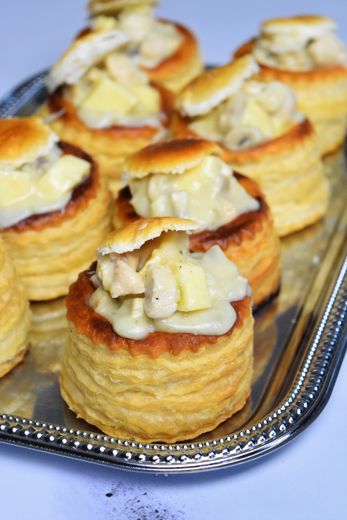 Bouchées à la reine au poulet et quenelles