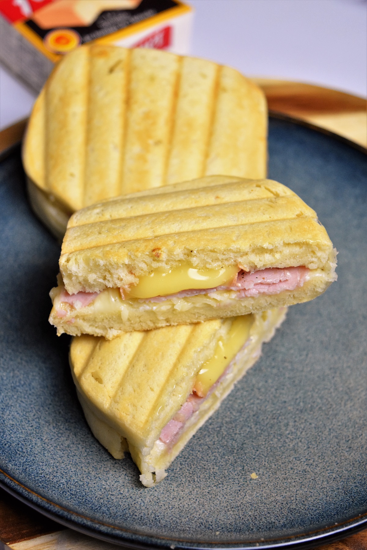 Croque monsieur au maroilles et jambon