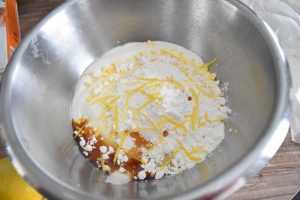 Tarte au fromage blanc battu et zestes de citron