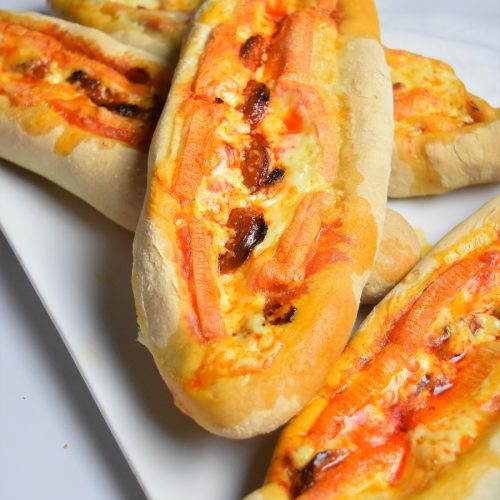 Baguettes garnies au chorizo et maroilles