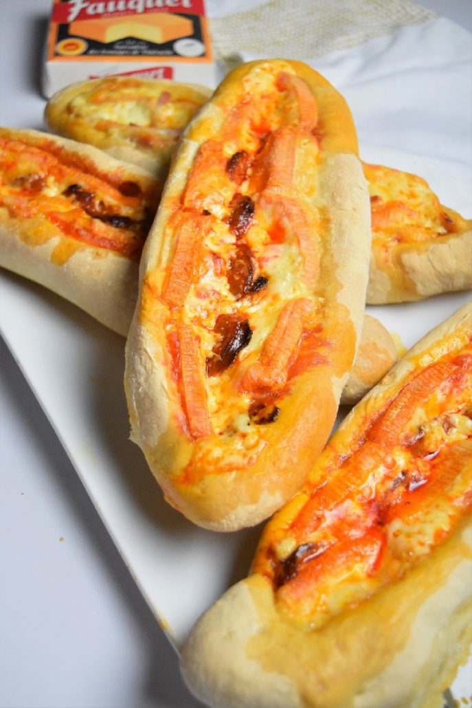 Baguettes fourrées au chorizo et maroilles