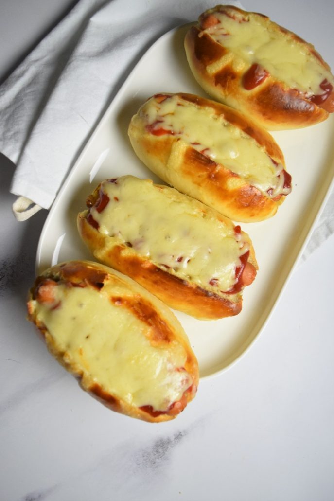 Hot dogs maison au fromage