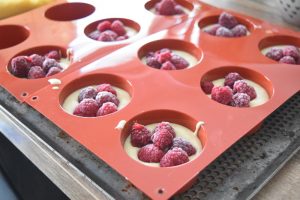 Muffins aux framboises surgelées