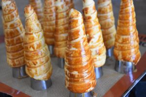 Cornets en pâte feuilletée