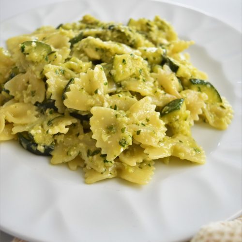 Farfalle au pesto