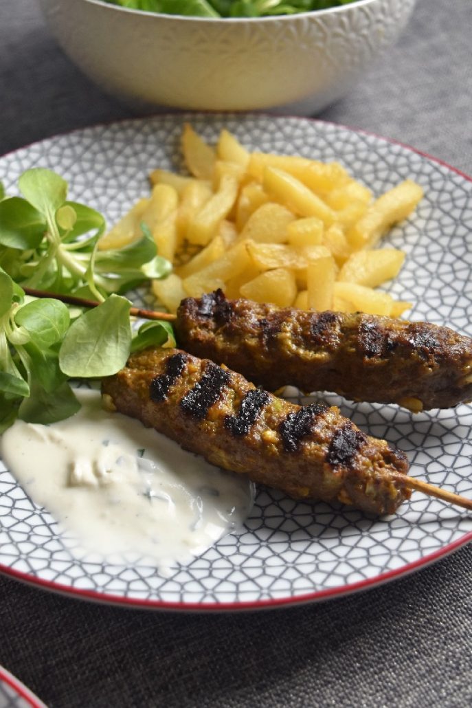 brochettes de viande hachée