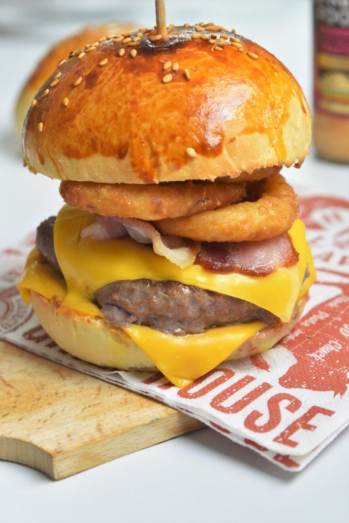 Burger aux onion rings