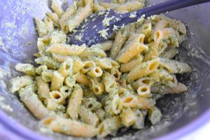 Pâtes au pesto basilic et ricotta