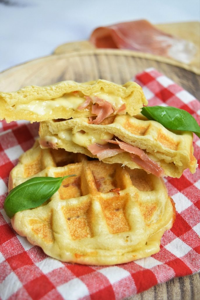 Gaufre fourrée comme la pizza