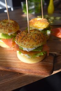 Mini bagel au saumon fumé