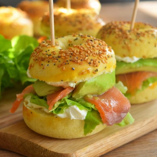 Bagel saumon fumé, avocat, fromage frais