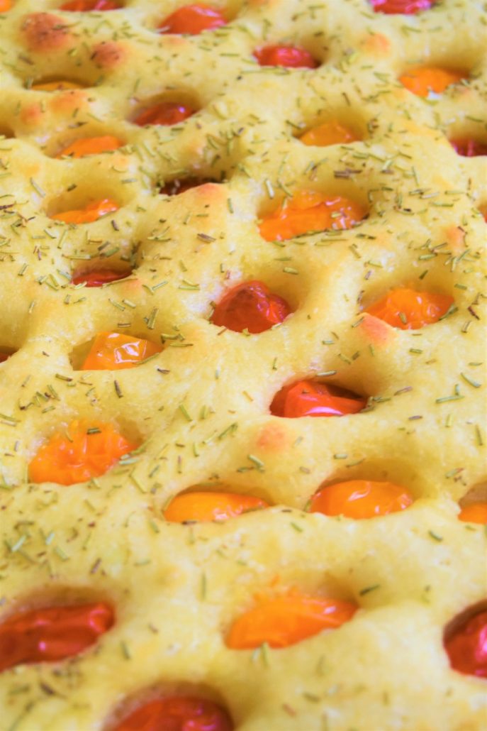 Focaccia pomme de terre et tomates