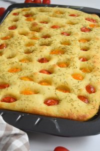 Focaccia pugliese