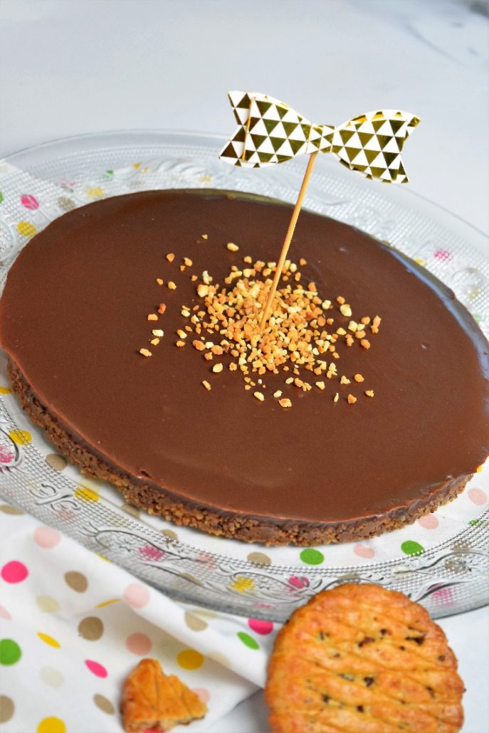 Tarte avec galettes bretonnes et chocolat