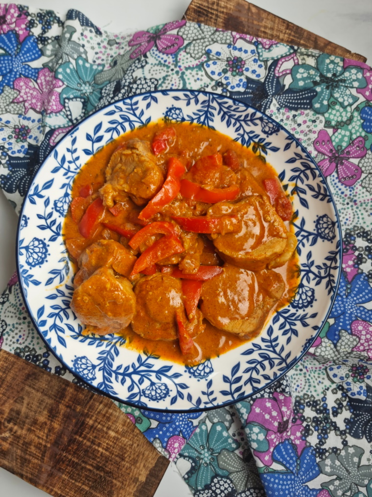 Filet mignon au curry et lait de coco