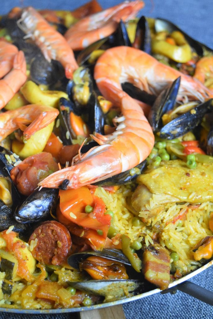 Paella valenciana