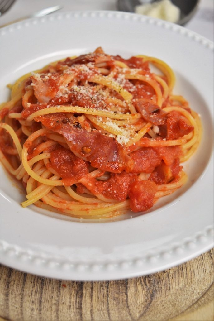 Pâtes sauce amatriciana