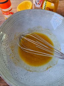 Sauce curry, miel, citron, huile d'olive