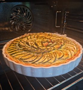 Cuisson au four de la tarte courgette ricotta