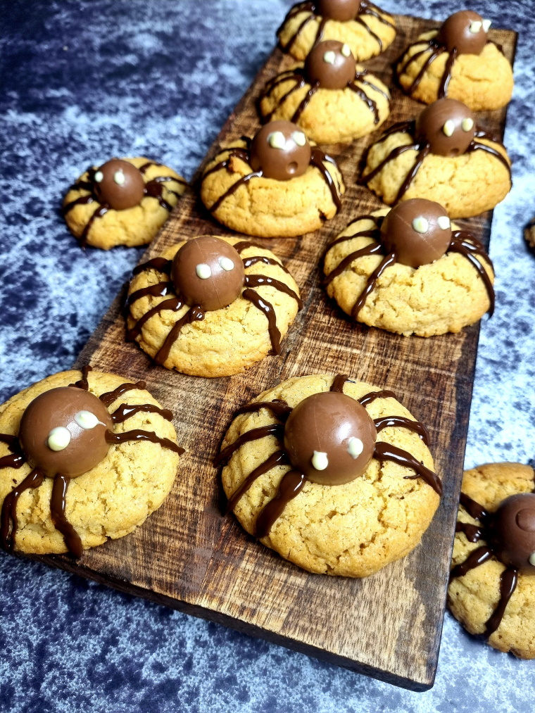 Cookies en forme d'araignée