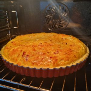 Quiche au reblochon au four