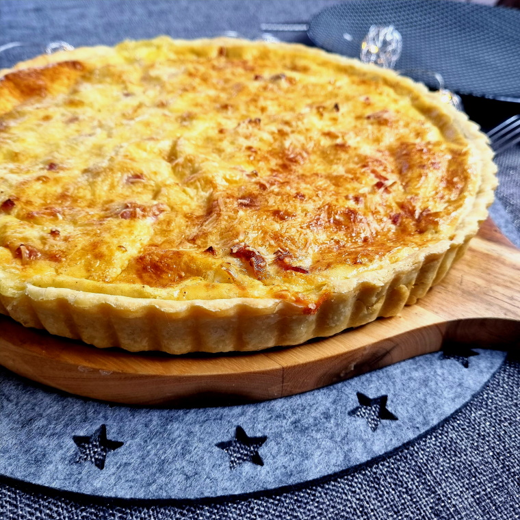 Tarte salée au reblochon