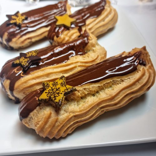 Eclairs au café au Companion