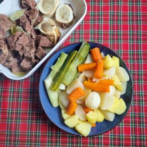 Viande et légumes à pot-au-feu