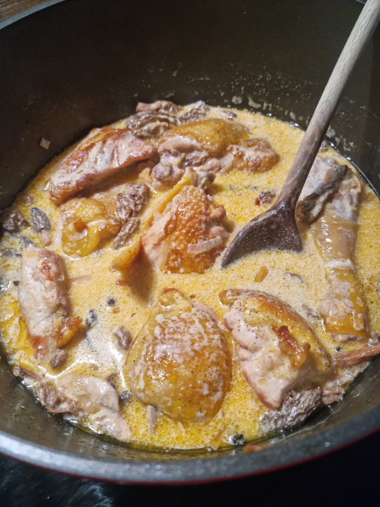 Poularde au vin jaune et morilles recette de fêtes