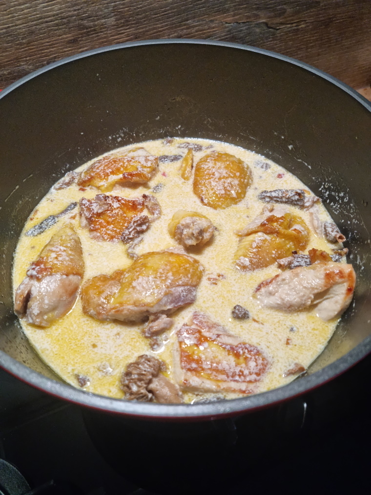 Poularde au vin jaune et morilles recette de fêtes