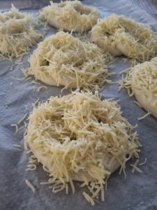 Bretzels au gruyère