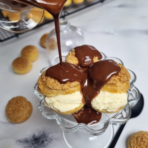 Profiteroles vanille chocolat