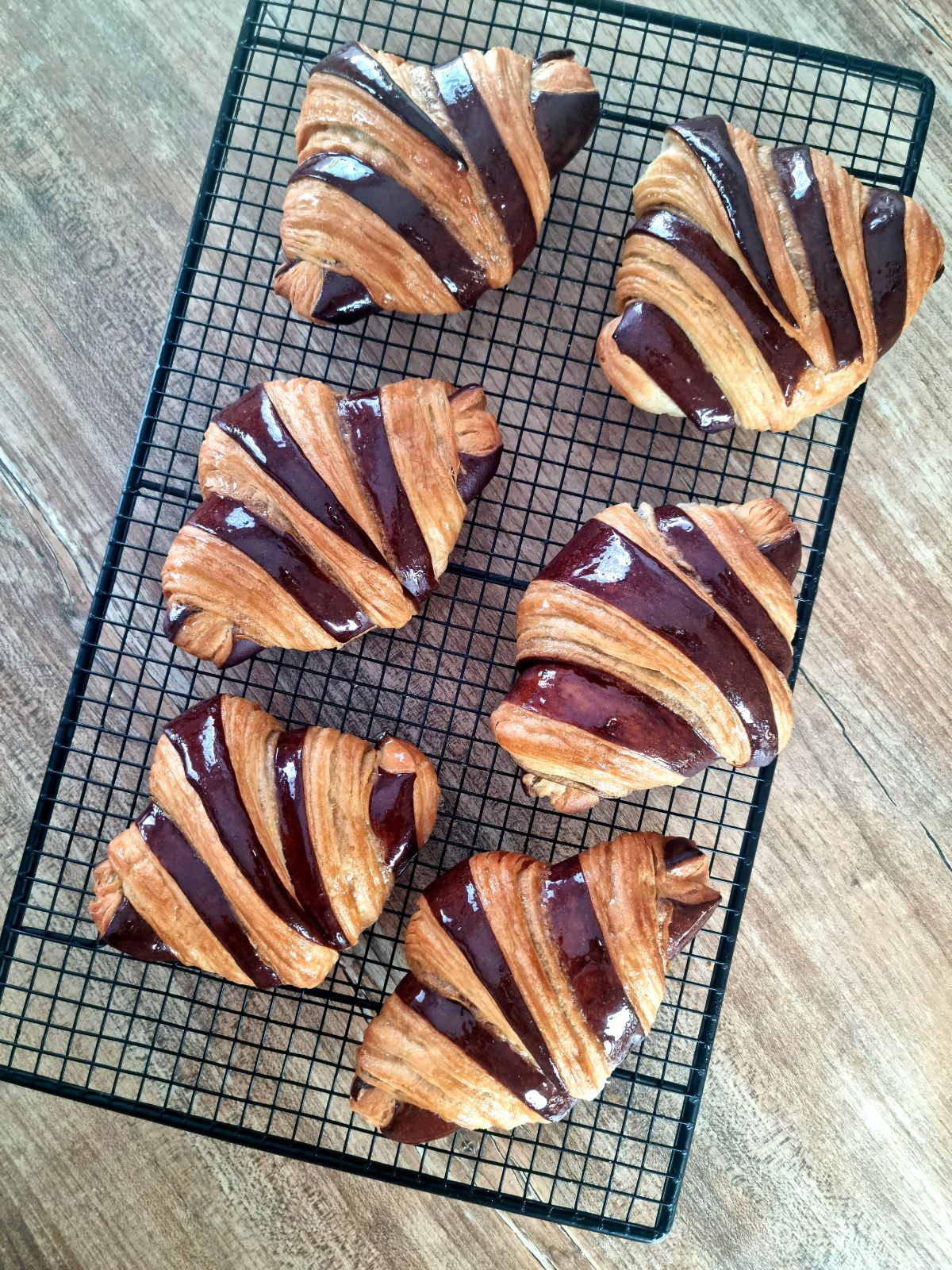 Faire les croissants ou pains au chocolat - recette de boulangerie