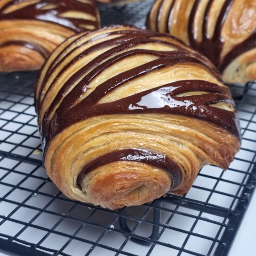 Pains au chocolat bicolores au cacao