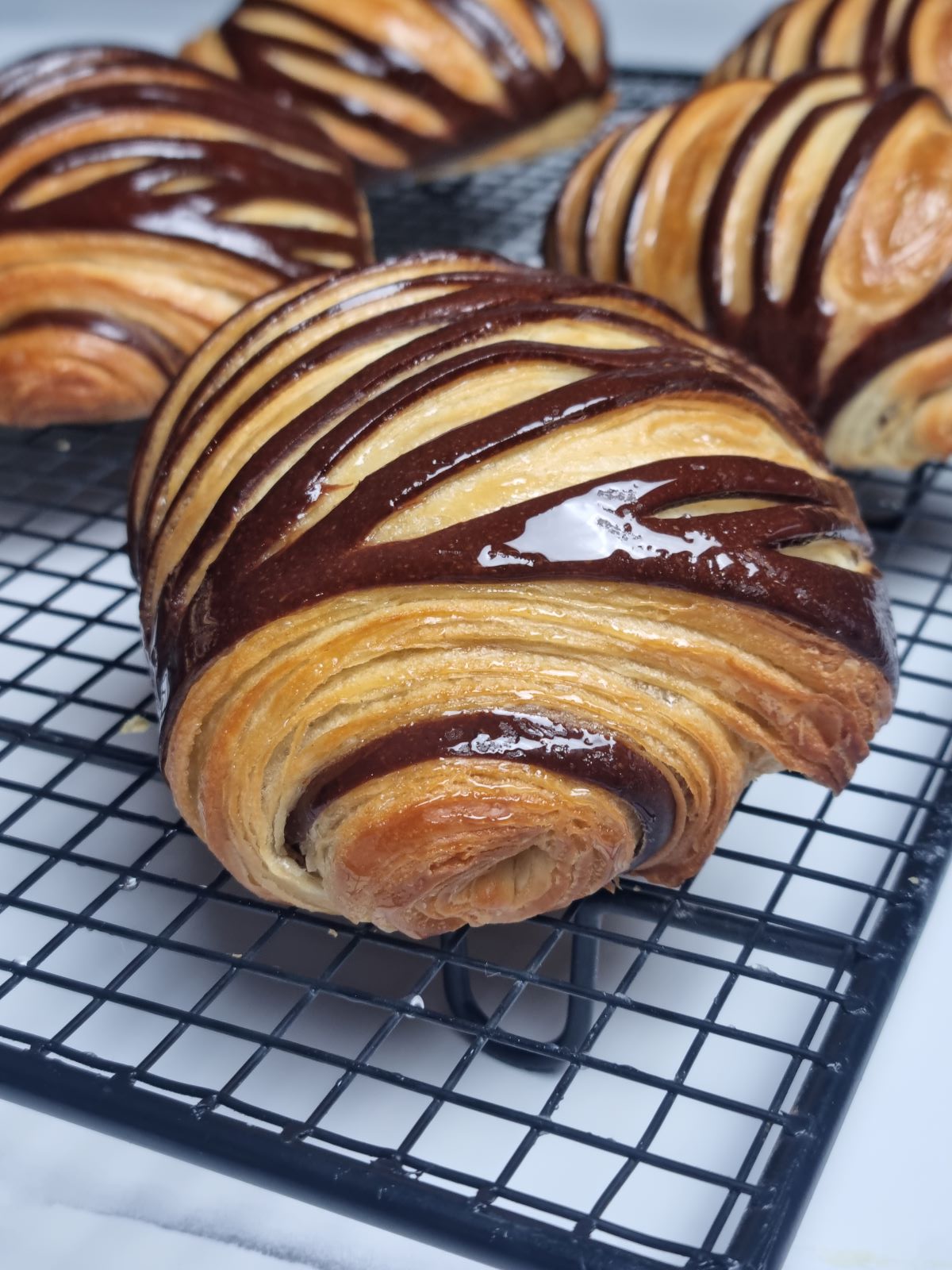 Pains au chocolat bicolores au cacao