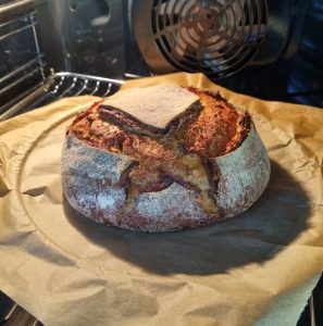 Pain de méteil e cuisson sous cloche au four