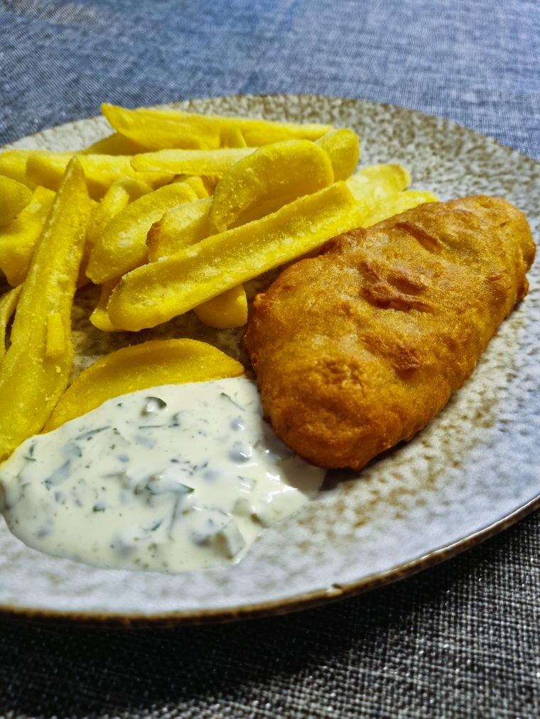 Fish and chips et sauce tartare