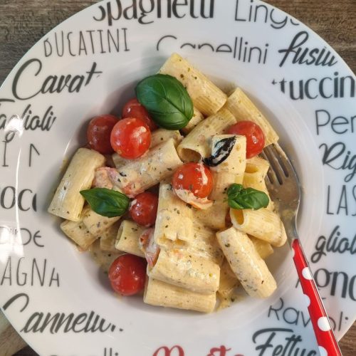 Rigatoni aux tomates et Boursin