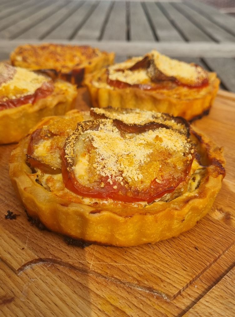 Tartes tomate et saucisse