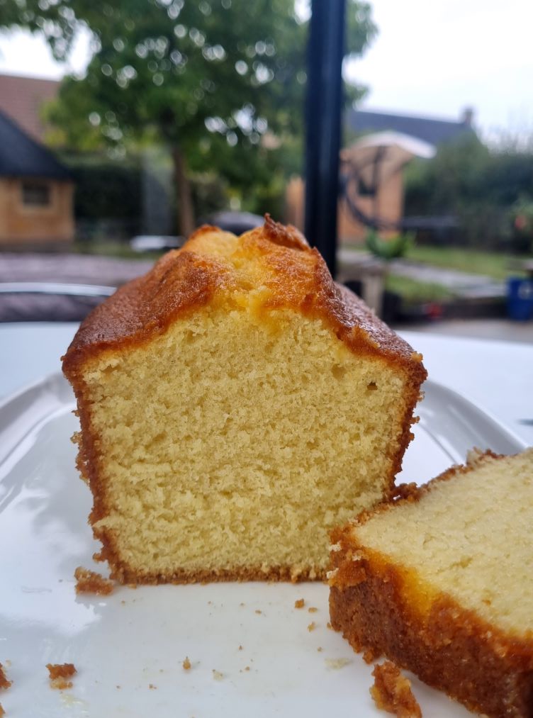 Cake au yaourt coco, fruits de la passion et citron