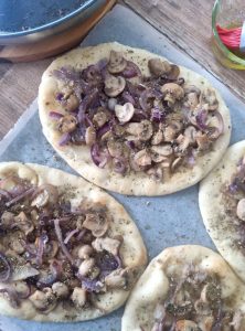 Champignons sur naan