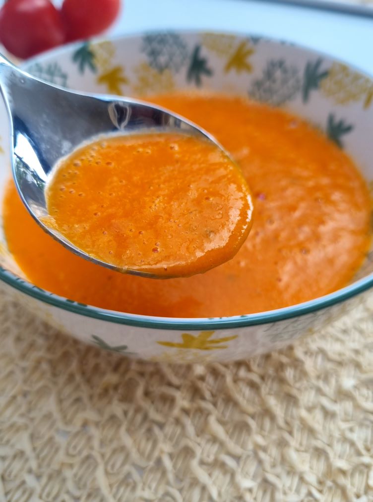 Soupe Tomates et Pointe d'Herbes BIO