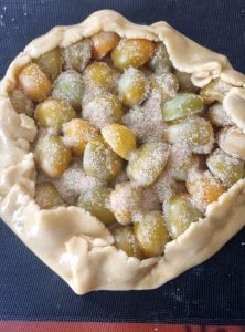 Faire une tarte rustique aux fruits