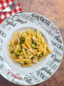 Penne au brocoli et poulet